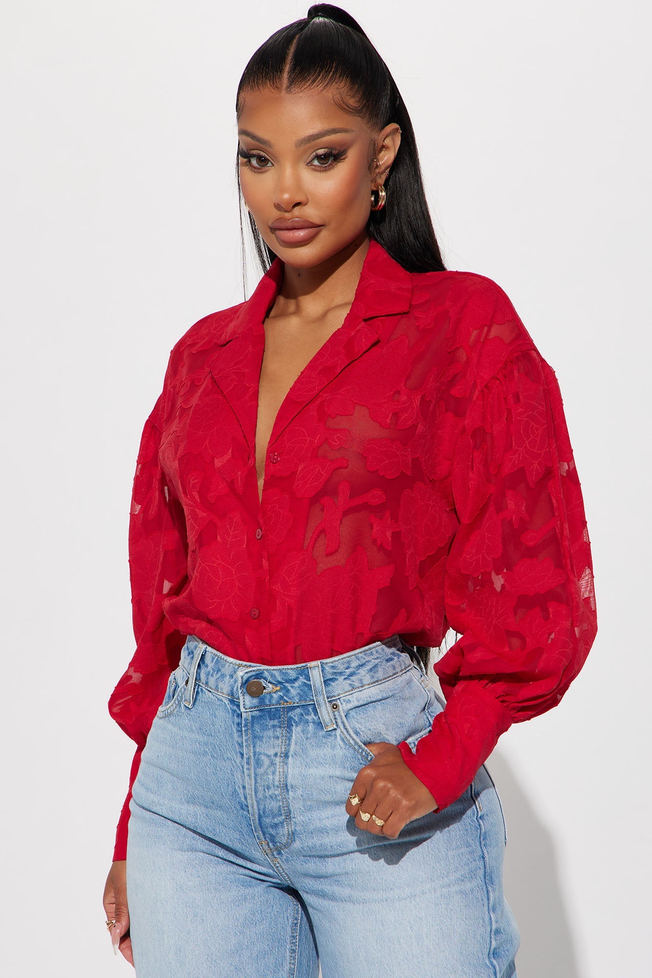 https://cdn.shopify.com/s/files/1/0293/9277/files/09-19-23Studio2_CXB_RL_13-41-18_6_HF24C710_Red_59659_MP.jpg?v=1695677704